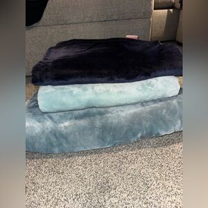 Kate spade blue blanket bundle